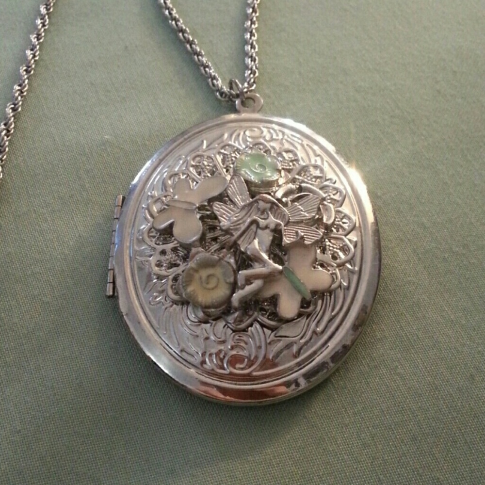Silver locket necklace